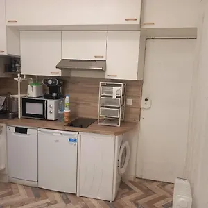 Appartement Tres Joli Petit Aux Portes Paris
