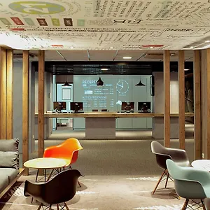 Ibis Paris Porte D'orleans *** Montrouge
